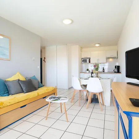 Apartment Golf De La Nivelle-4 By Interhome